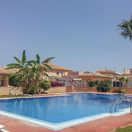 Cozy Home In Orihuela Costa With Kitchen Dehesa de Campoamor  Kültér fotó