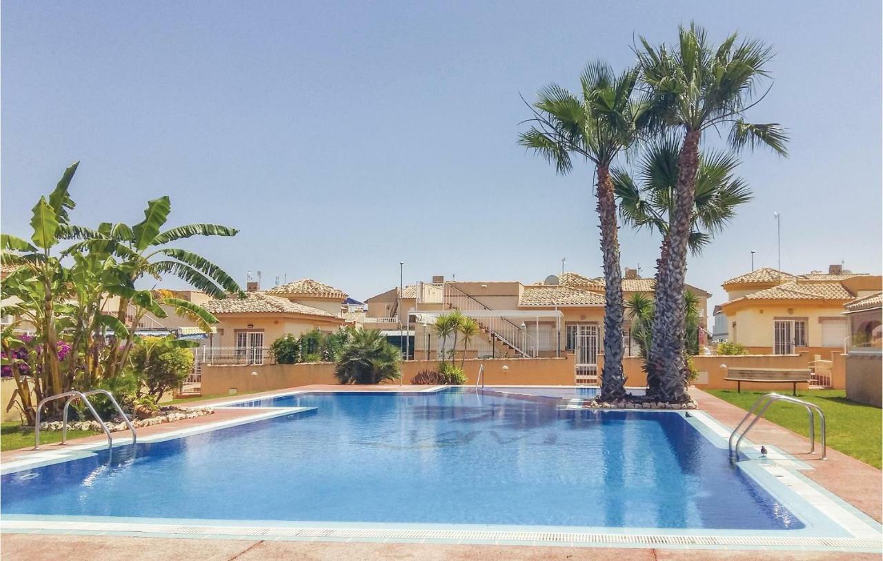 Cozy Home In Orihuela Costa With Kitchen Dehesa de Campoamor  Kültér fotó